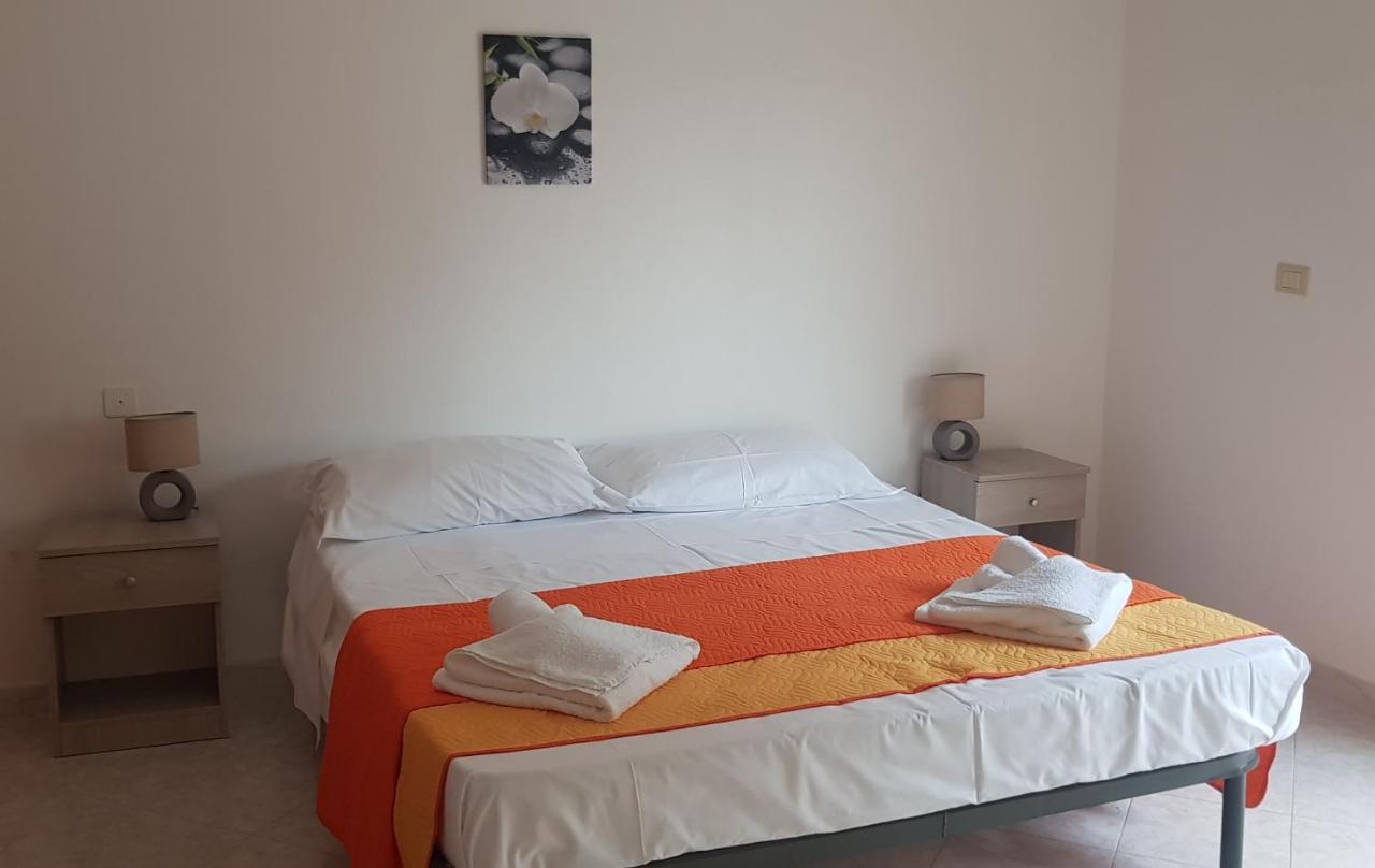 B&B La Costa Di Naxos Джардини-Наксос Экстерьер фото